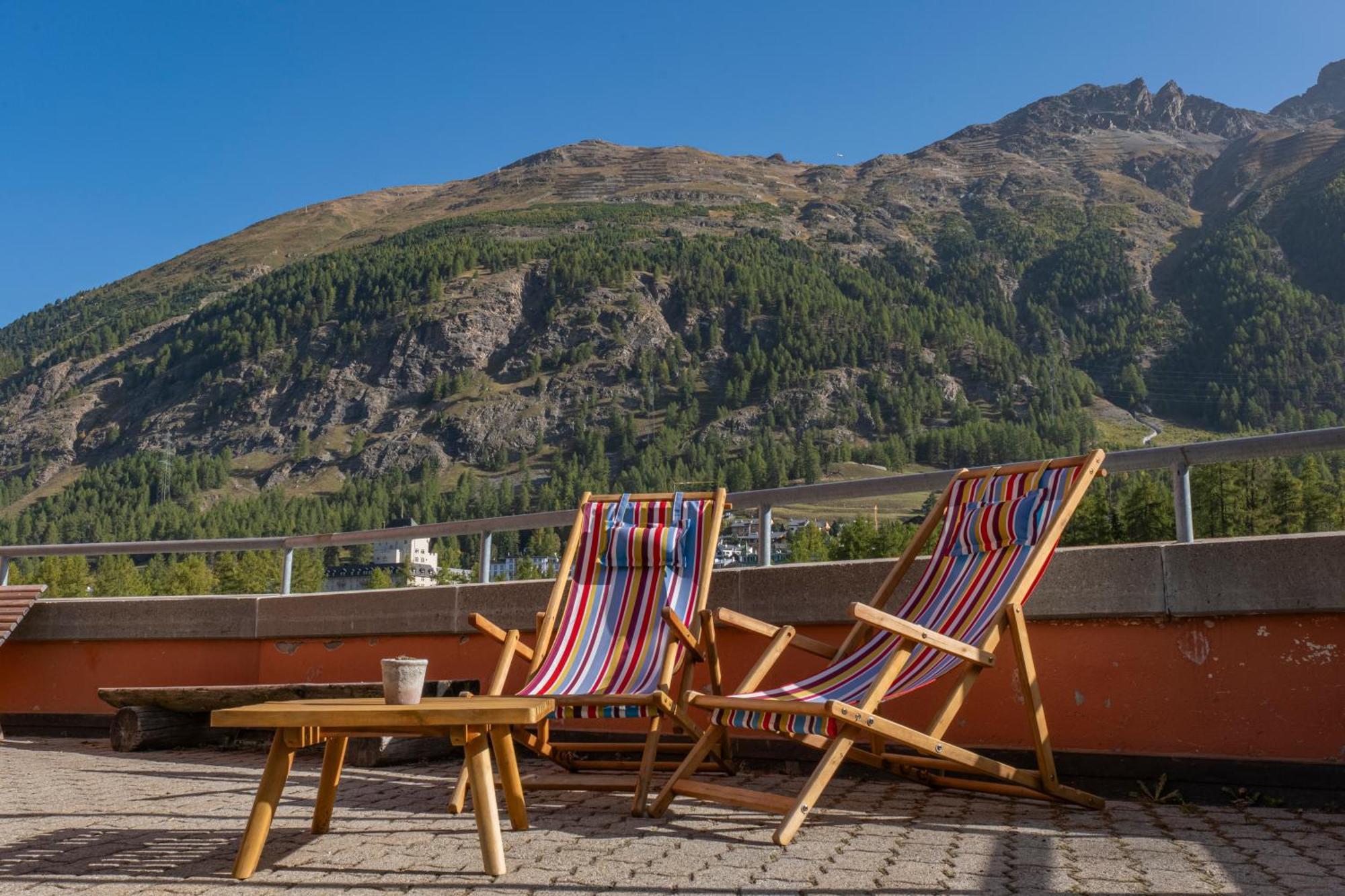 Pontresina Youth Hostel Екстер'єр фото